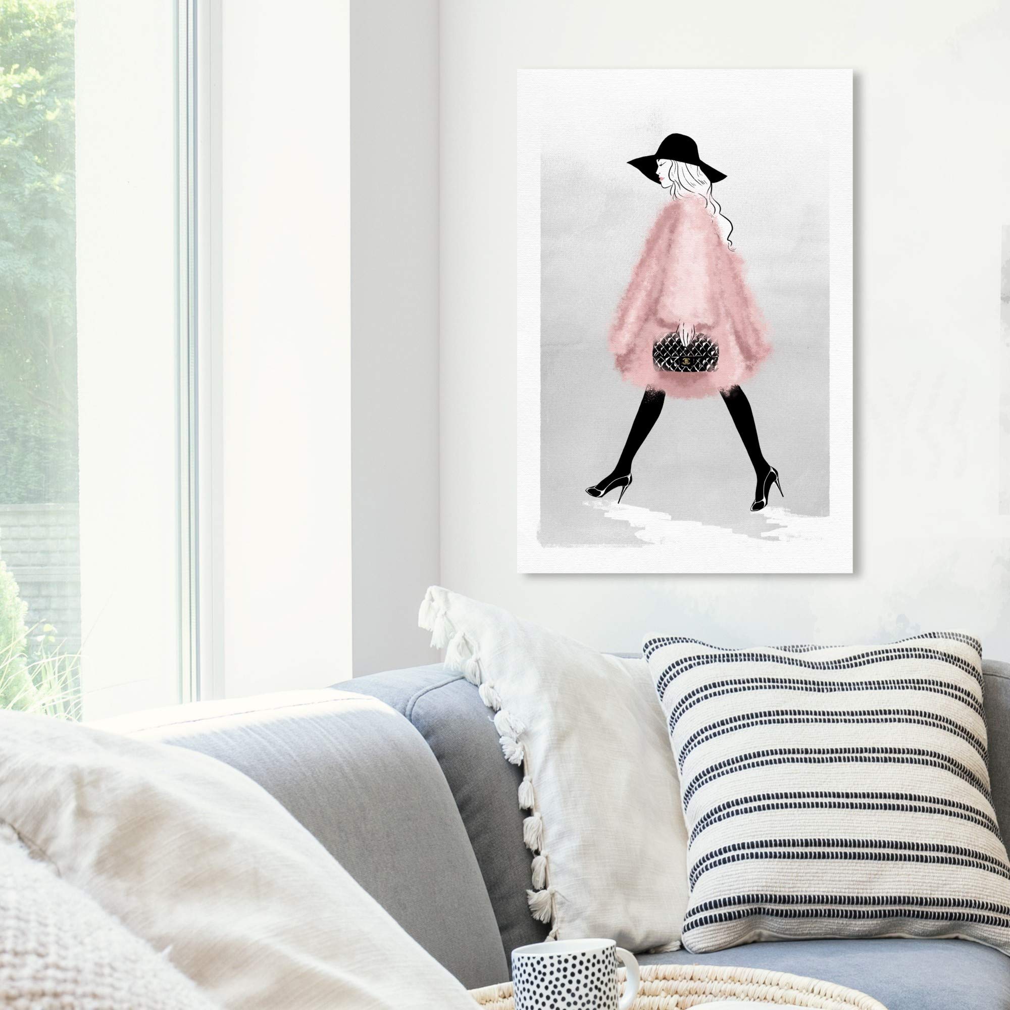 Amazon.com: The Oliver Gal Artist Co. Oliver Gal Strut' Pink